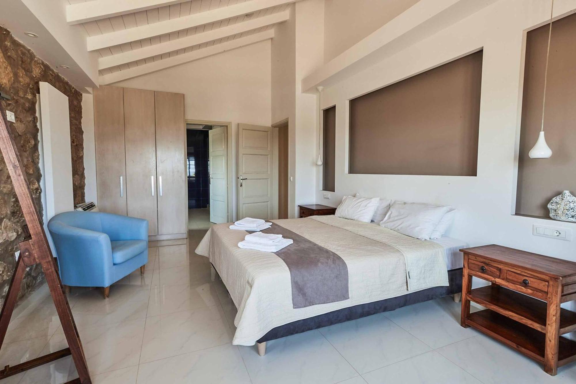 Villa St Dennis Makris Gialos  Exterior photo